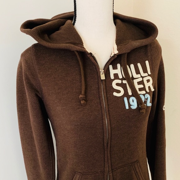 Medium Brown Hollister Fleece Hoodie Jacket! - Picture 2 of 5